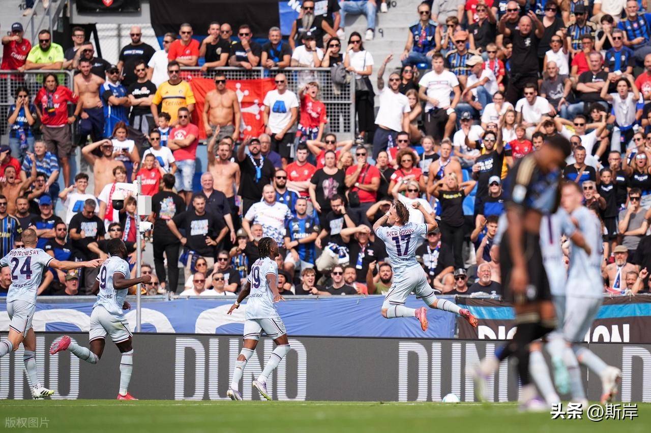 关于集结日AC米兰强势反弹——荷甲节点到来，悬念犹存，资深球员宣示担当的信息