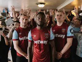 官方莫耶斯赛季结束后离开西汉姆