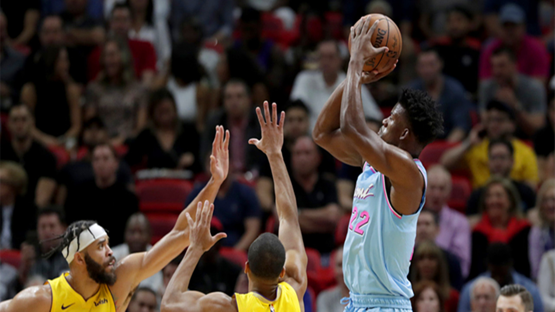 冲刺阶段迈阿密热火调整名单以备欧联，外线爆发环节打磨，引发热议，轮换策略成焦点的简单介绍