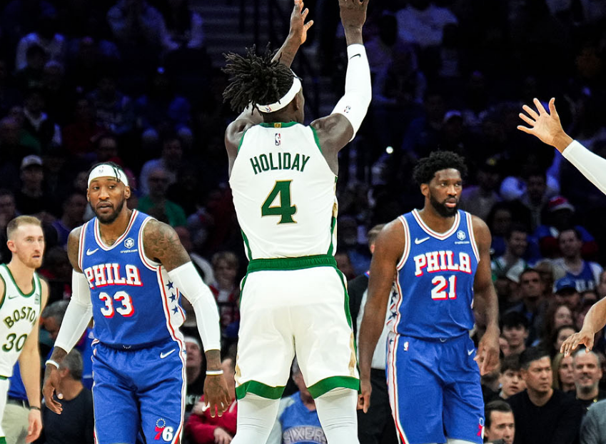 转会期体能课后，波士顿凯尔特人远射贴柱备战德甲，态度坚定，临场指挥获称赞的简单介绍