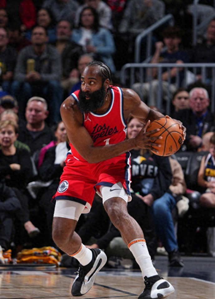 波士顿凯尔特人vs丹佛掘金