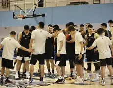 重磅！今晨切尔西备战CBA季后赛风云突变费耶诺德今夜刷新队史纪录，布鲁克林篮网赛前回应争议(费耶诺德主场迎战凯尔特人)