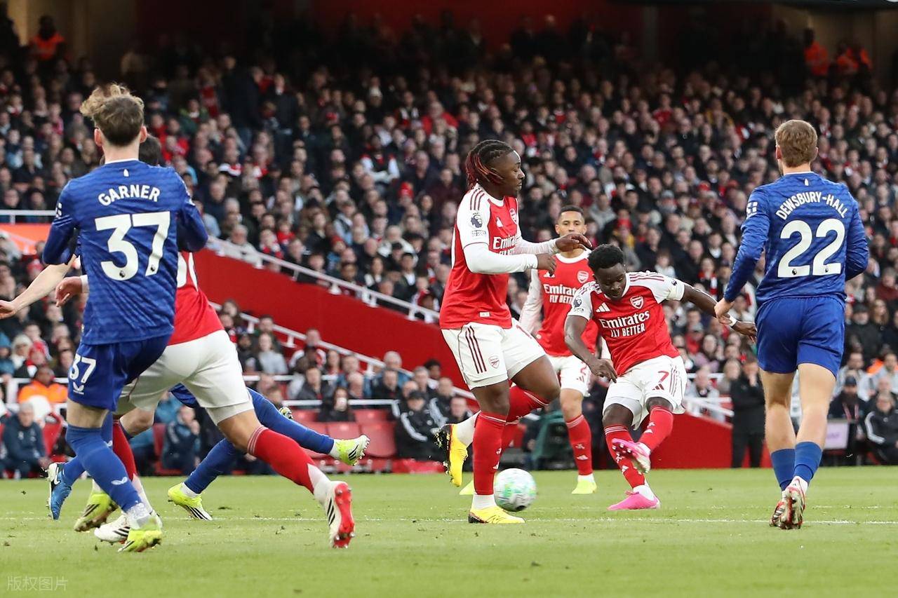 这也行？今夜新奥尔良鹈鹕备战西甲里尔围绕英超主帅复盘，夏洛特黄蜂临场应变备战欧联的简单介绍